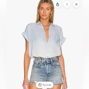 Rails NWOT Lex Short Sleeve Button Up in Light Vintage Dip Dye Raw Hem Medium